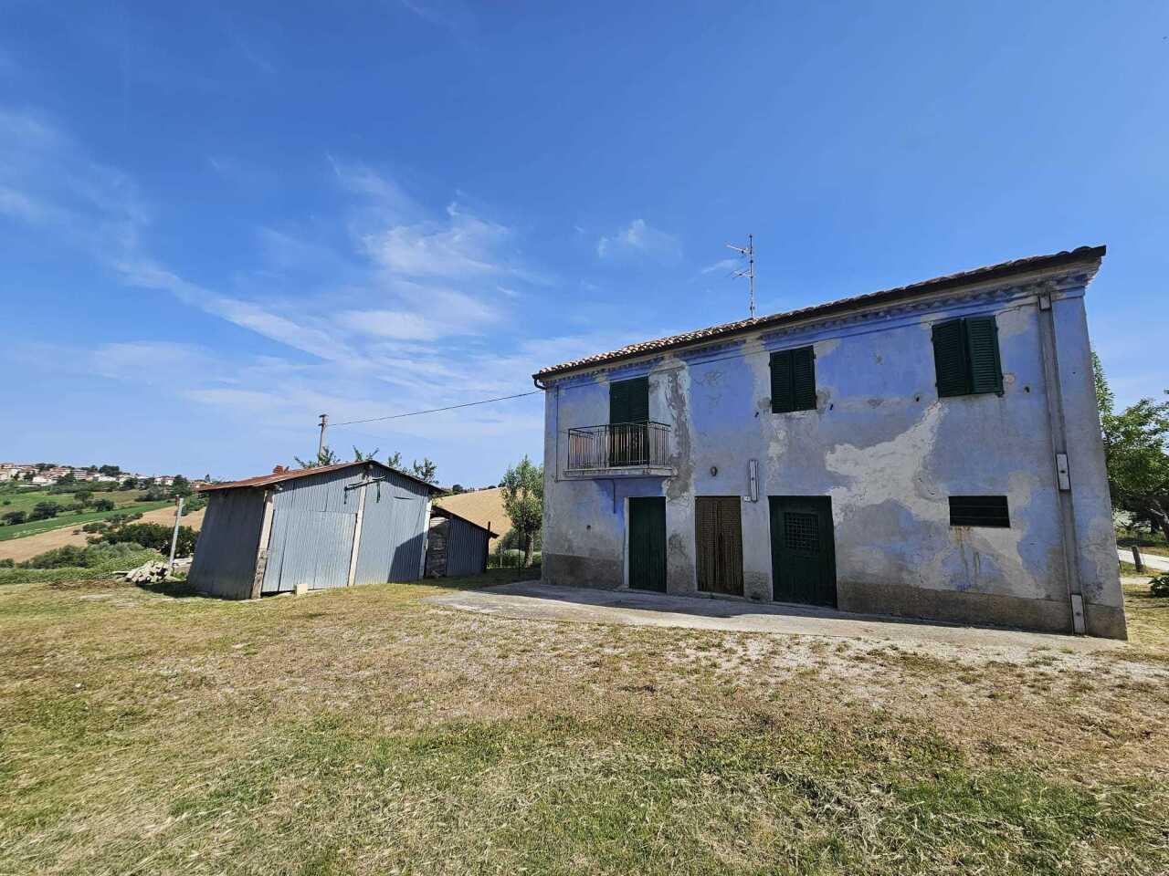 Vendita Esavani, Belvedere Ostrense foto