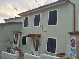 Vendita Esavani, Massarosa