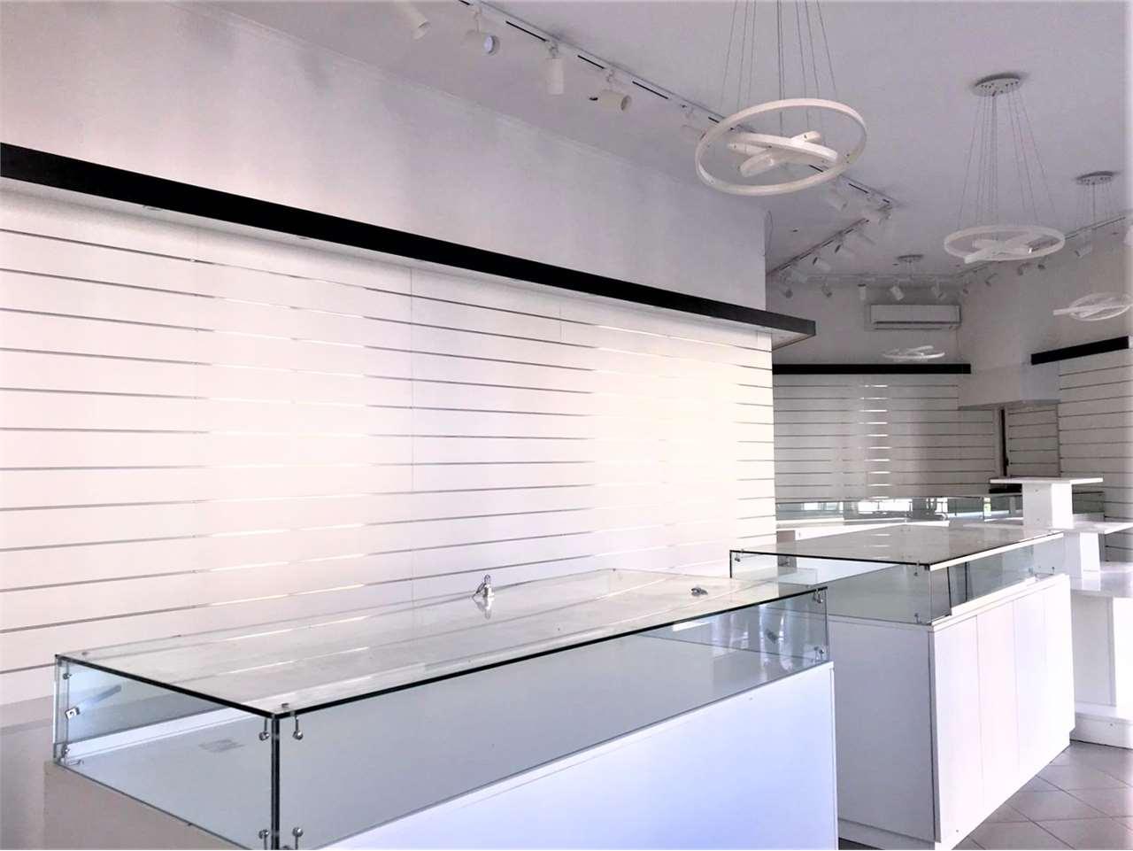 Vendita vendita, Lucca foto