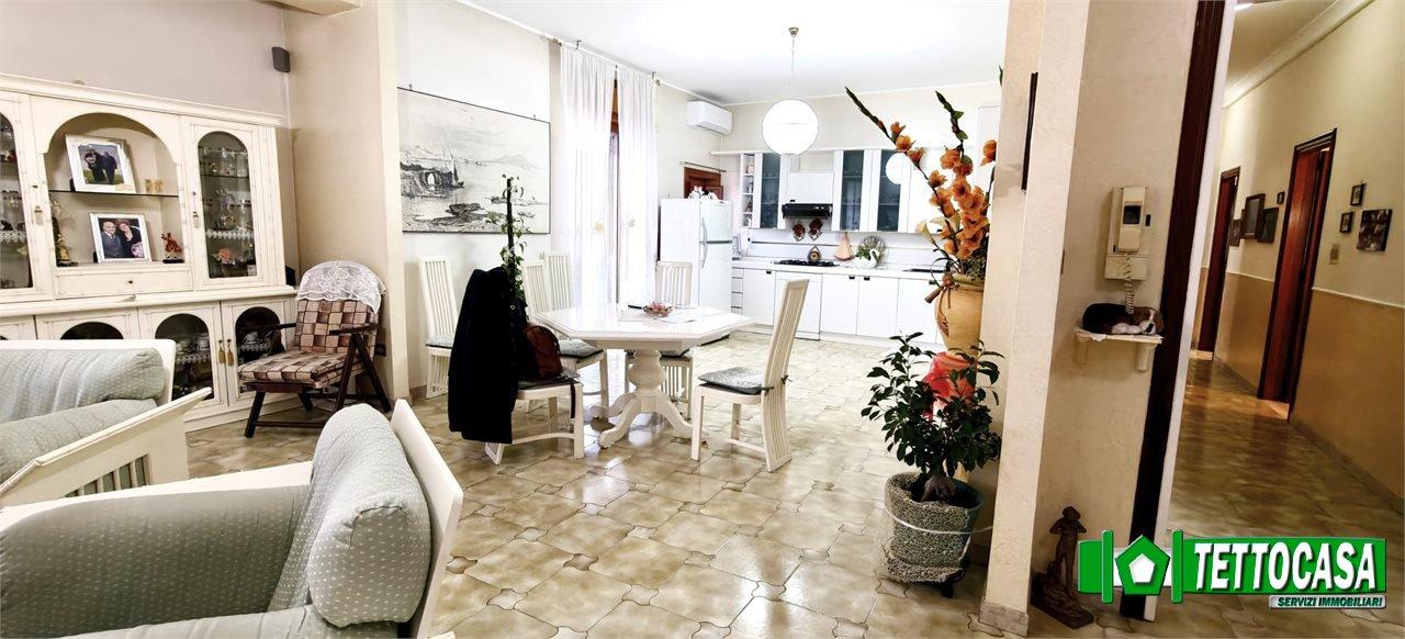 Vendita Quadrivani, Saviano foto