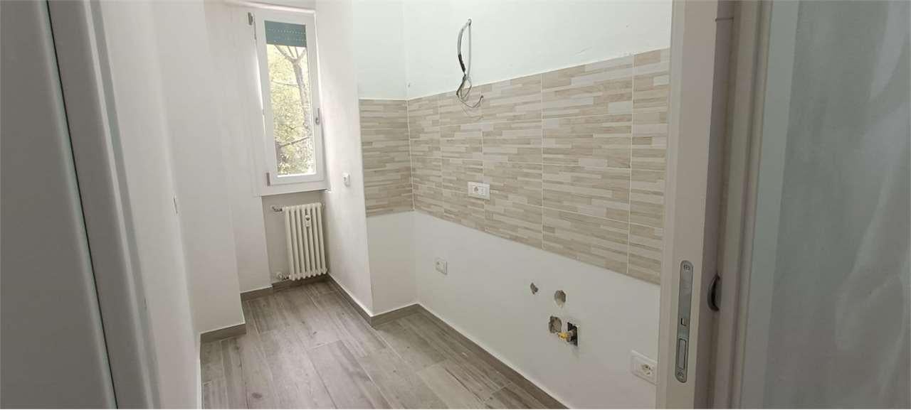 Vendita vendita, Modena foto