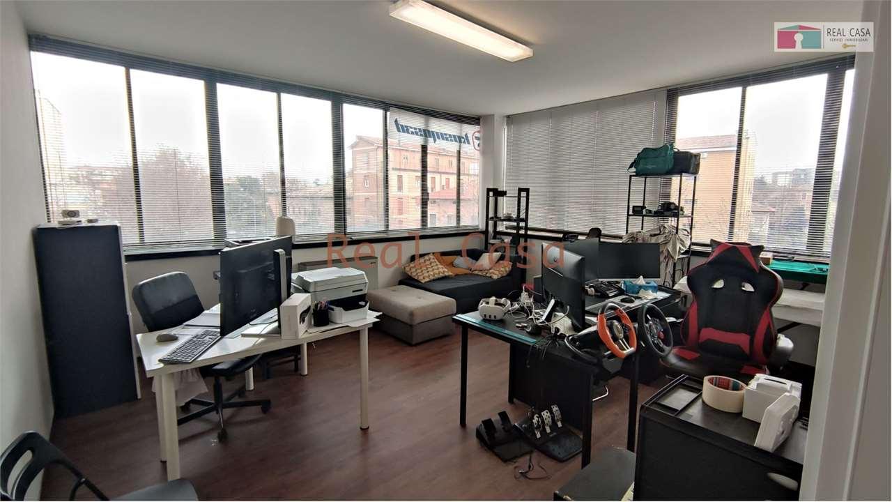 Affitto affitto, Modena foto