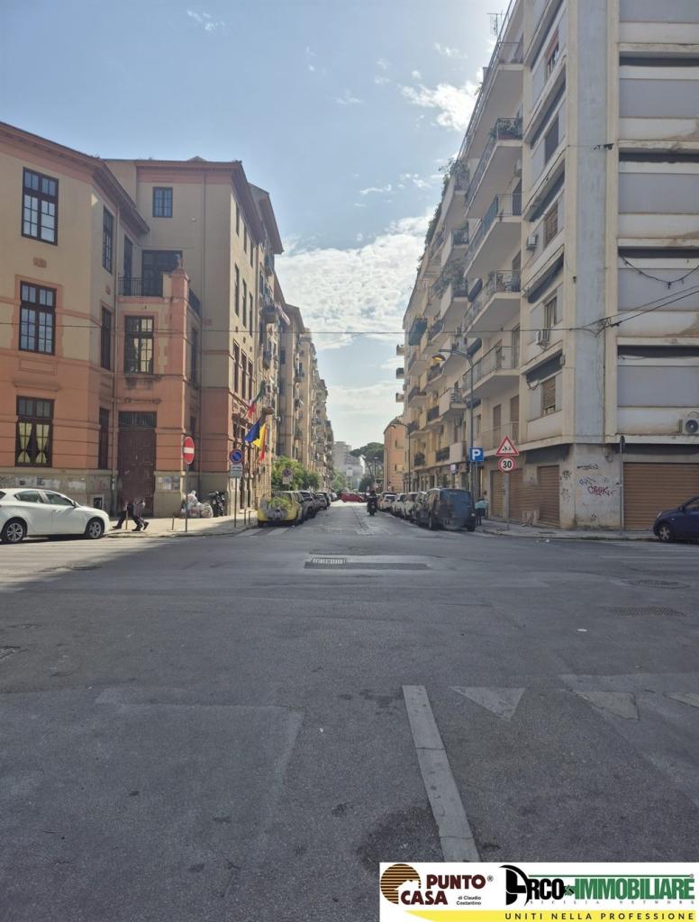 Affitto Negozio, Palermo foto