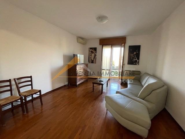 Affitto false, Ravenna foto