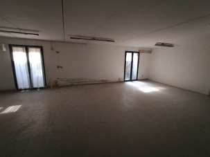 Affitto Magazzino, Biassono