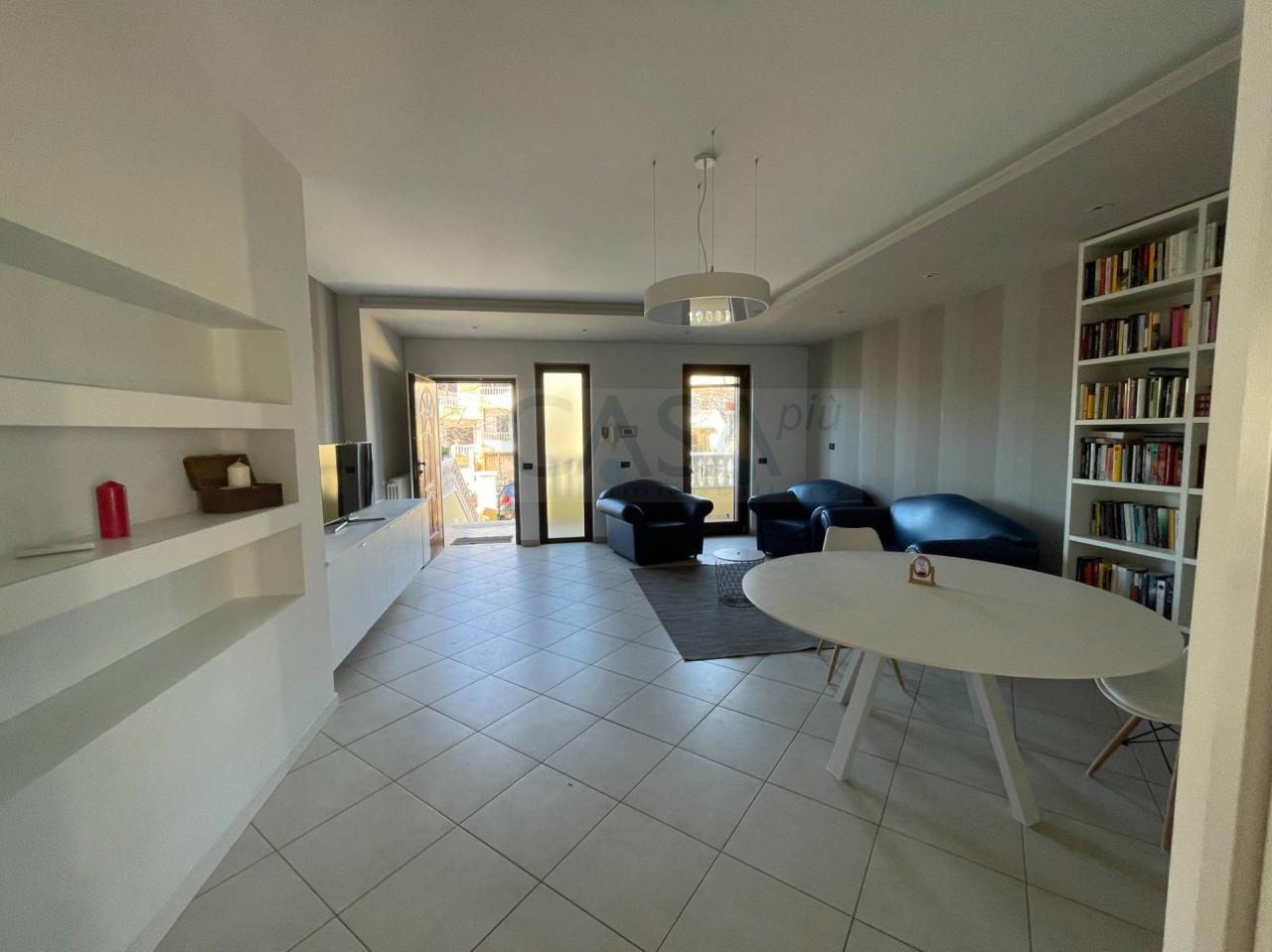 Sale Appartamento, Nereto foto