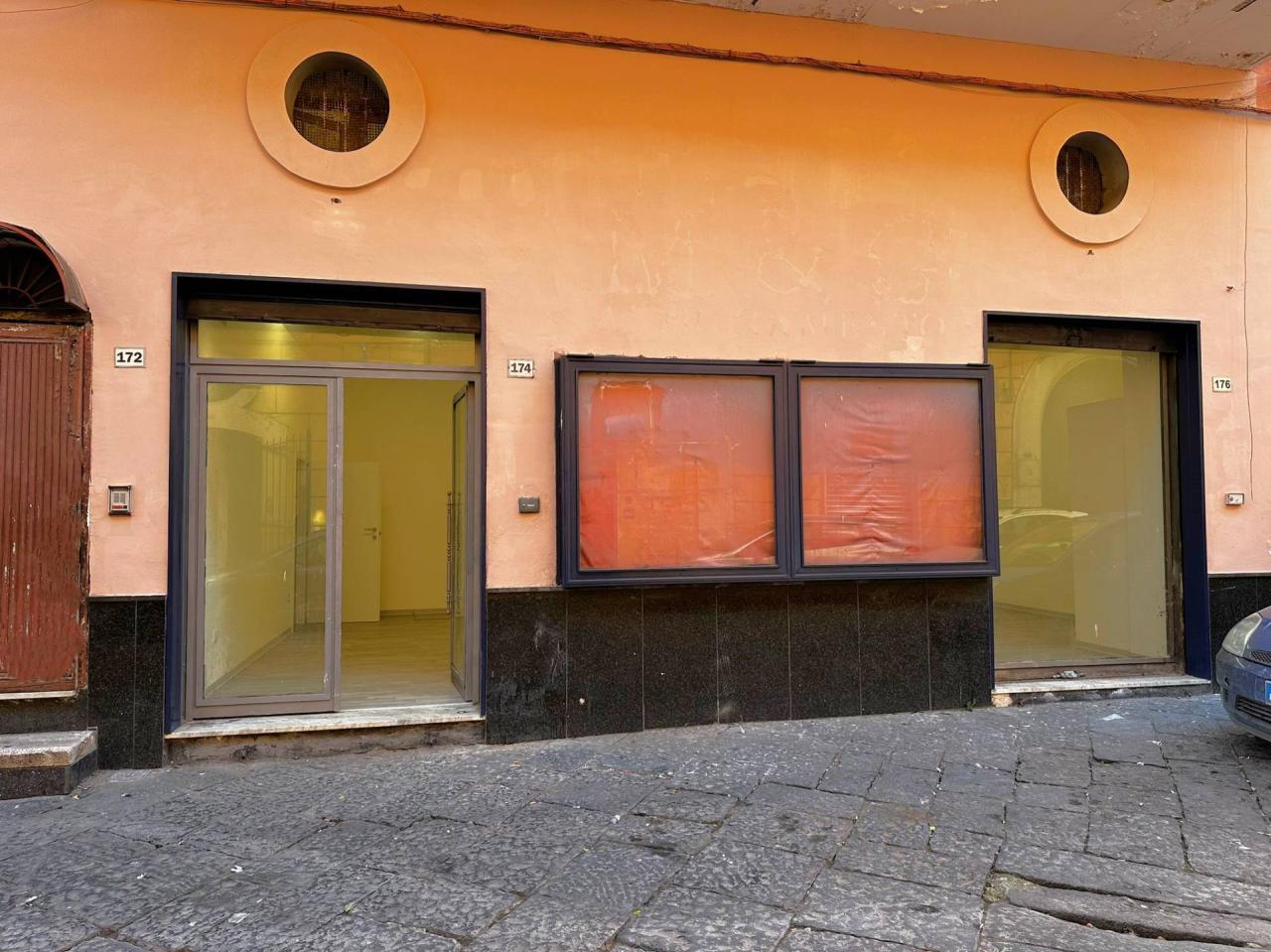 Affitto Locale commerciale, Maddaloni foto