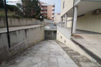 Vendita Magazzino, Termoli