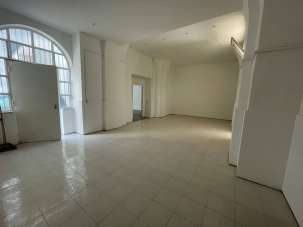 Affitto Magazzino, Caserta