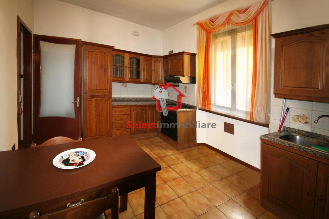 Vendita Appartamento, Barga foto