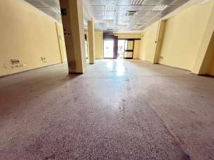 Rent Negozio, Caserta