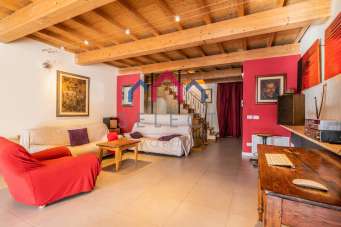 Venta Stabile/Palazzo, Borgo a Mozzano