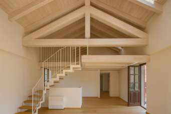 Venta Cuatro habitaciones, Meina