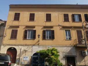 Sale Negozio, Marino