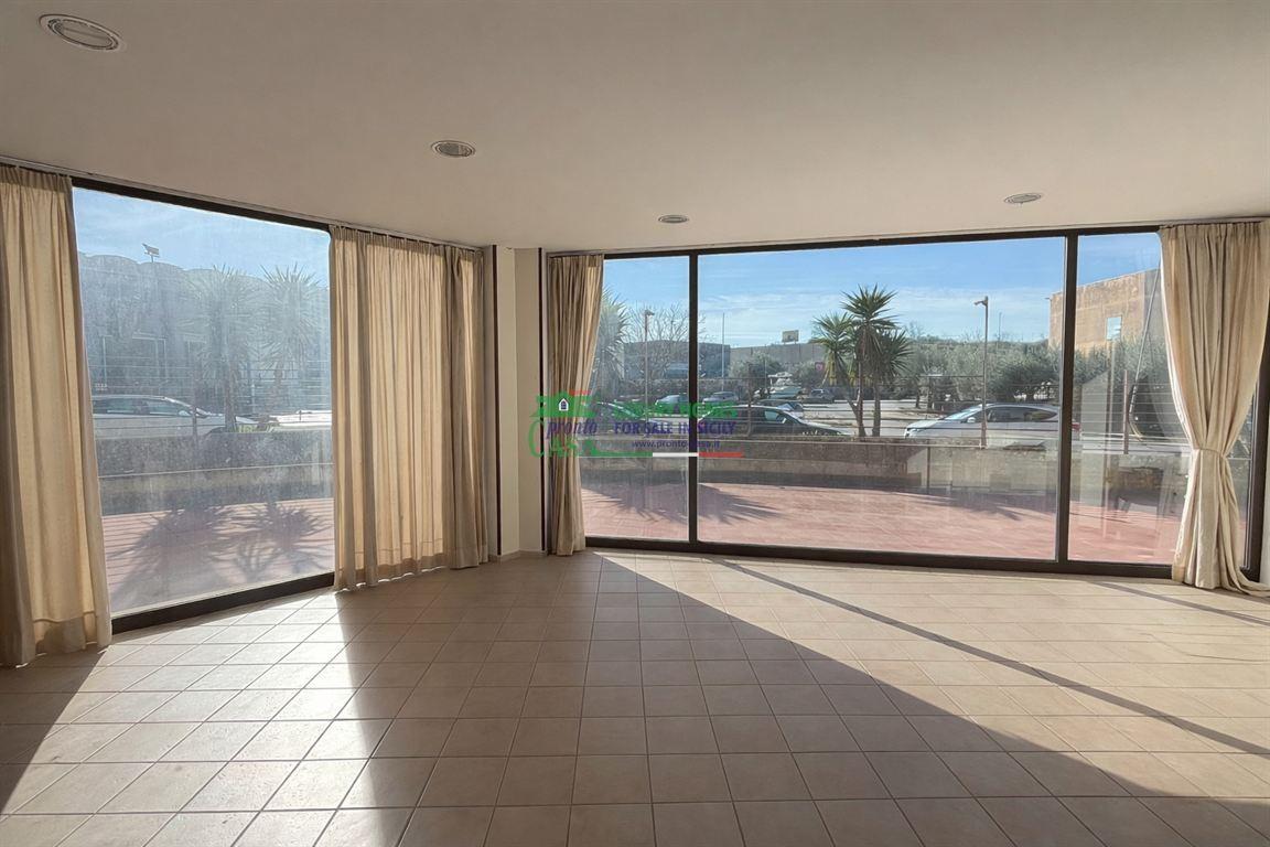 Vendita Capannone, Ragusa foto