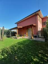 Renta Cuatro habitaciones, Ameglia