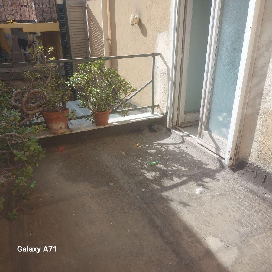 Sale Trivani, Napoli foto