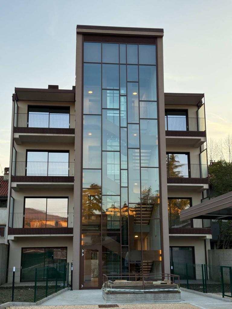 Sale Appartamento, Gorizia foto