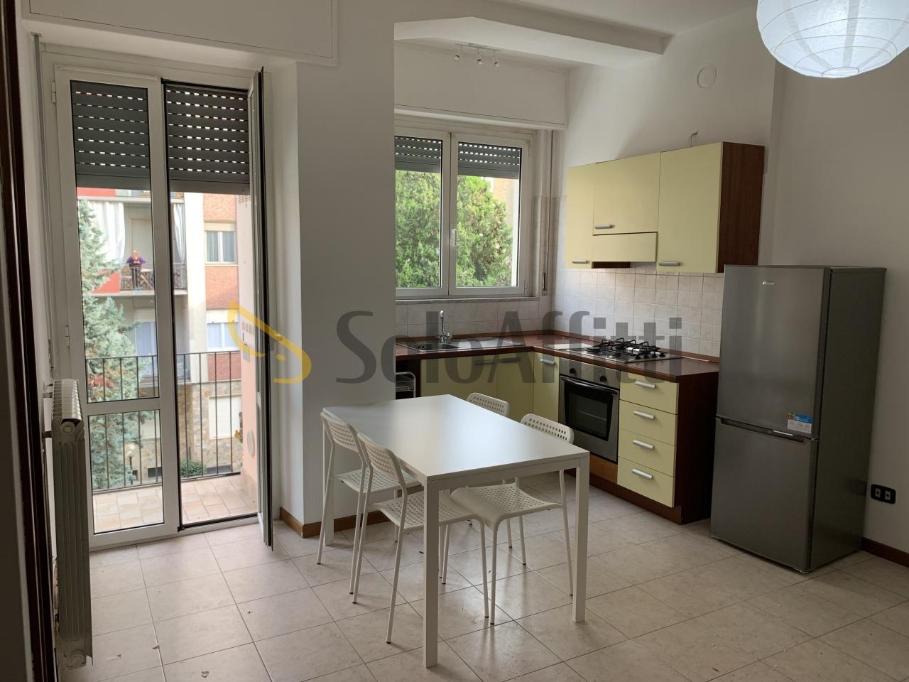 Mieten Zimmer, Novara foto