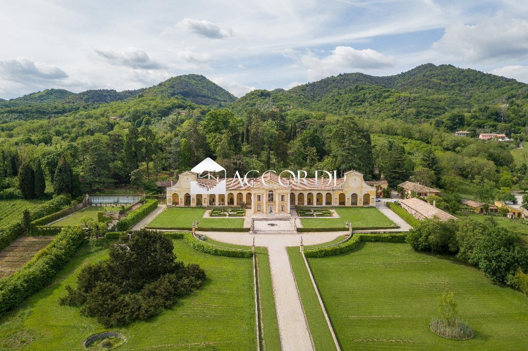 Verkauf Häuser, Maser foto