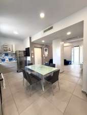 Venta Trivani, Napoli