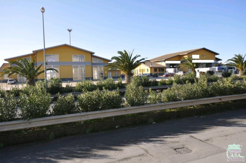 Rent Capannone, Ragusa foto