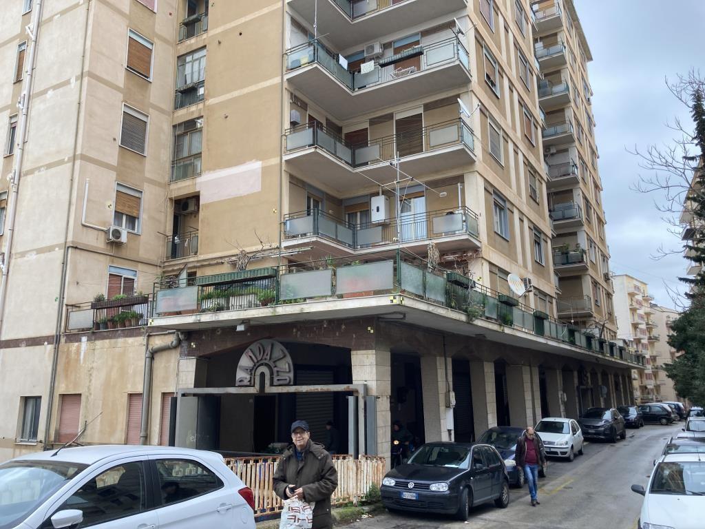 Sale Negozio, Agrigento foto