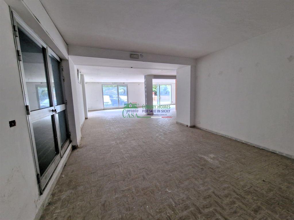 Vendita Immobile Commerciale, Ragusa foto