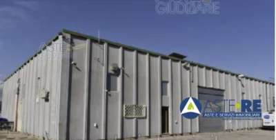 Sale Multivani, Latina