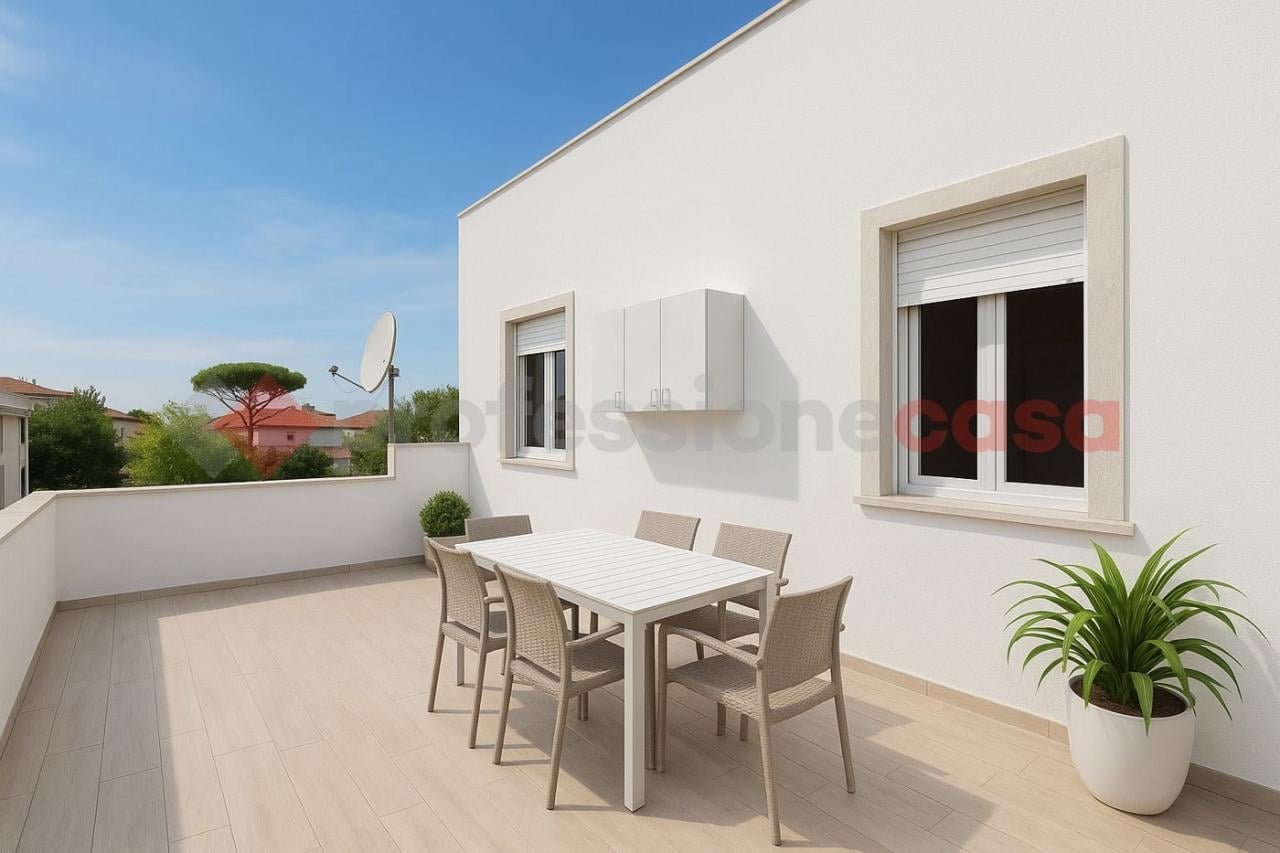 Sale Appartamento, Viareggio foto