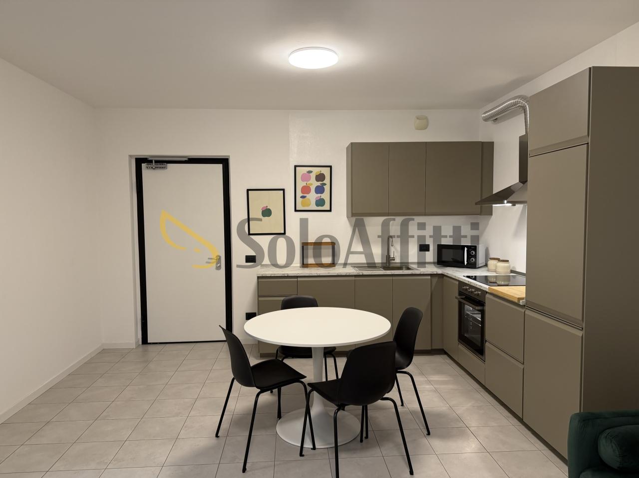 Renta Appartamento, Caronno Pertusella foto