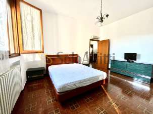 Renta Cuatro habitaciones, Carpi