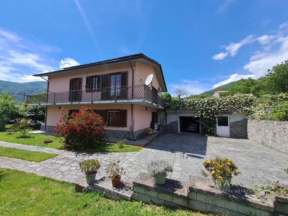 Vendita Case, Tresana foto