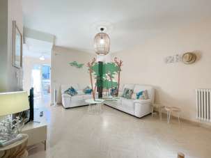 Venta Esavani, Viareggio