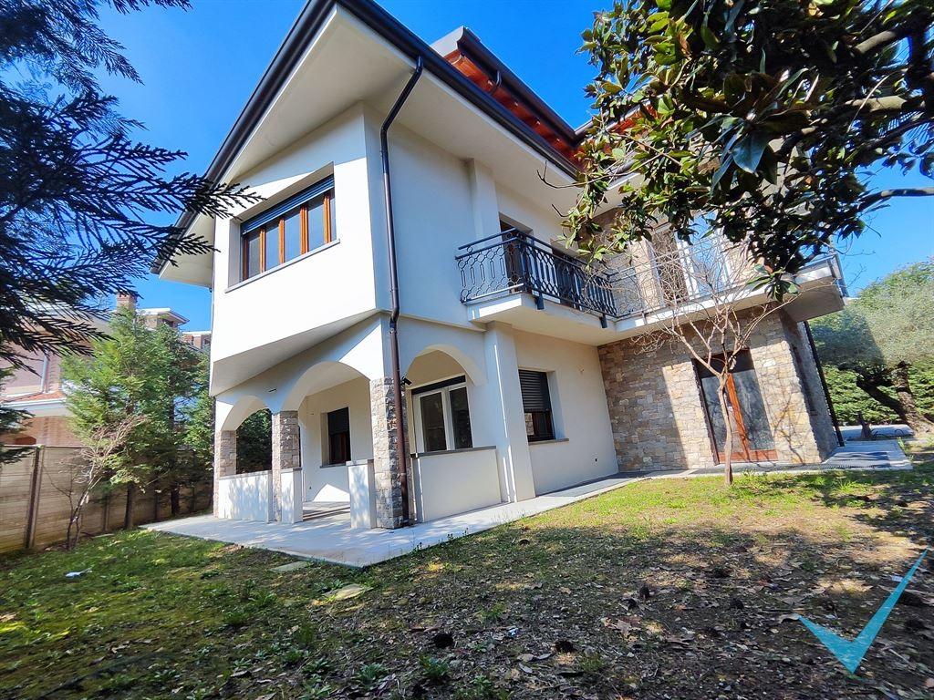 Vendita Villa, Limbiate foto