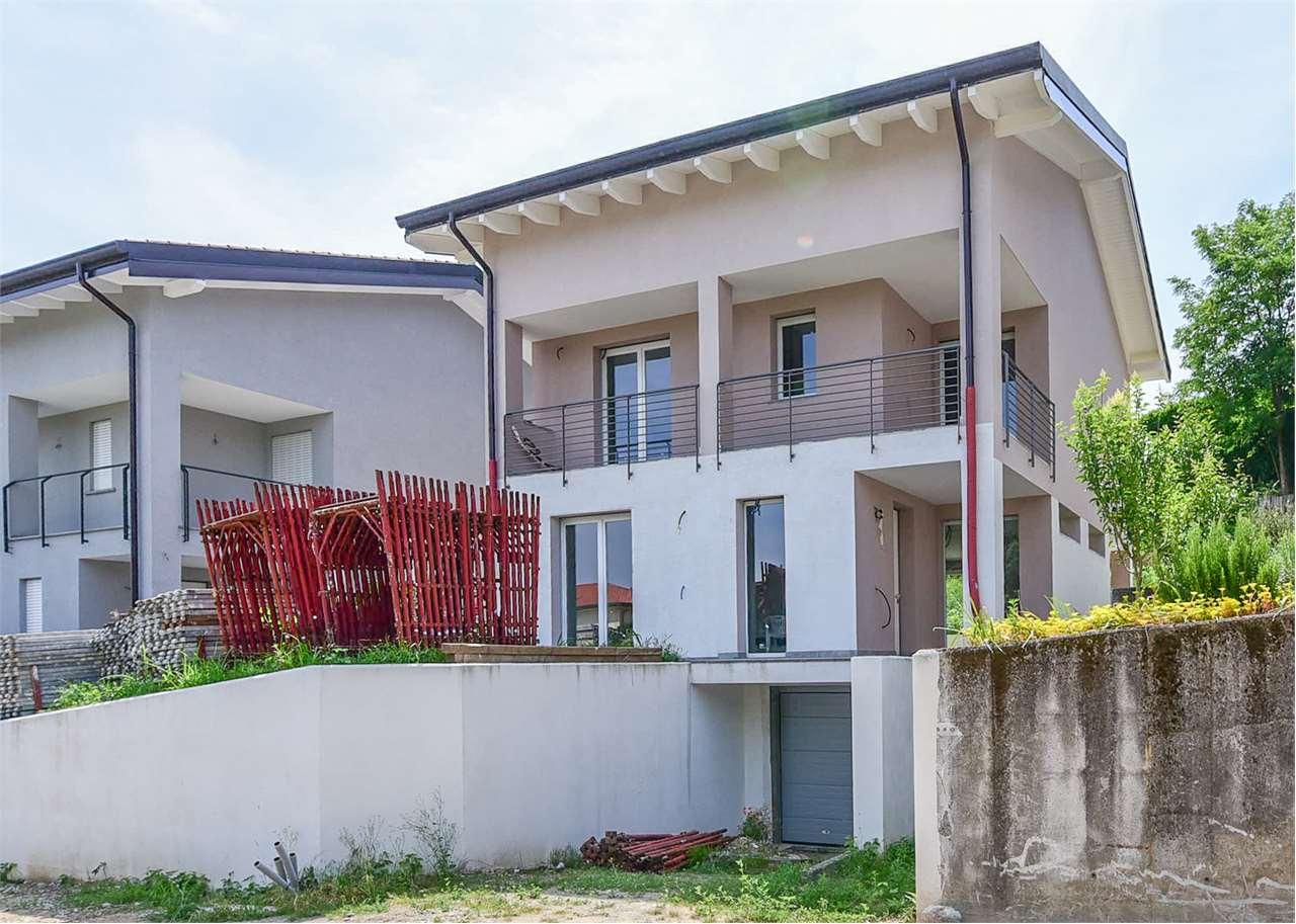 Sale vendita, Monguzzo foto