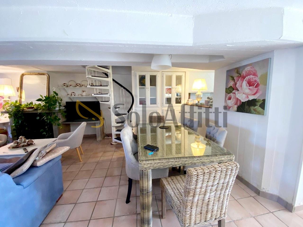 Renta Cuatro habitaciones, Tarquinia foto