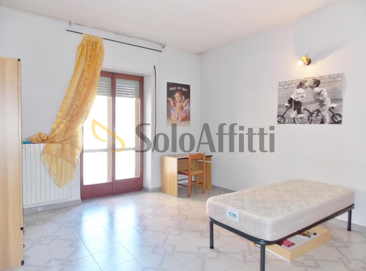 Rent Four rooms, Catanzaro foto