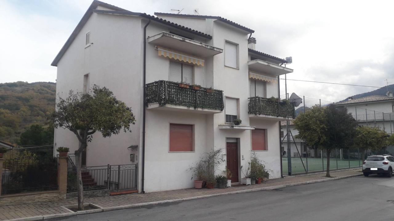 Vendita Casa indipendente, Serramonacesca foto