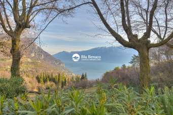 Sale Casa Semindipendente, Gargnano