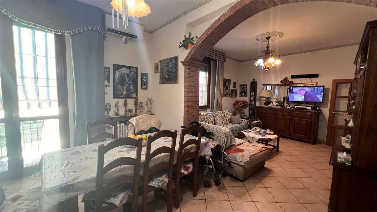 Vendita vendita, Altopascio foto