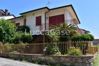 Sale Villa, Massarosa