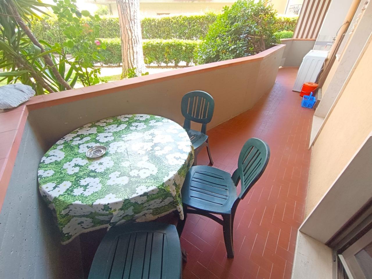 Vendita Pentavani, Massa foto