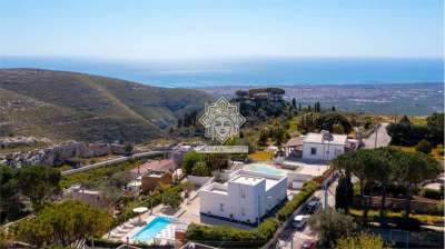 Venta vendita, Avola