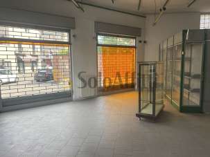 Renta 4 vetrine, Baranzate