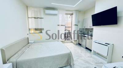 Renta Roomed, Napoli