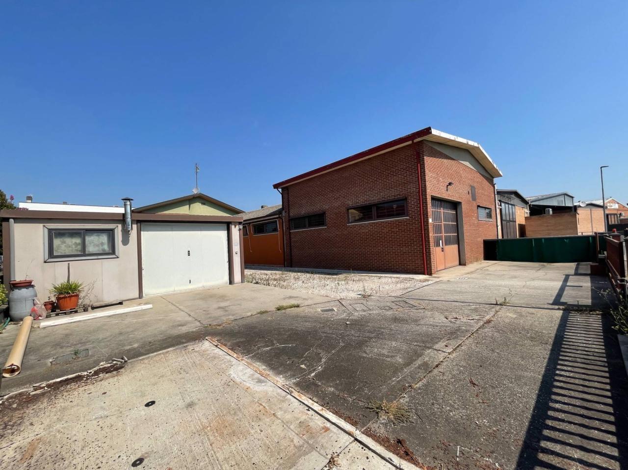 Vendita Laboratorio, Ferrara foto