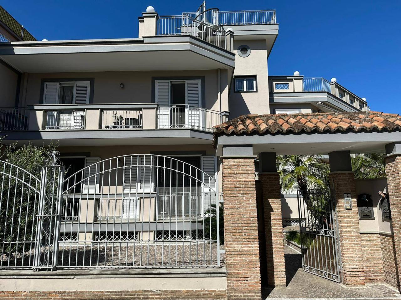 Vendita Appartamento, Maddaloni foto