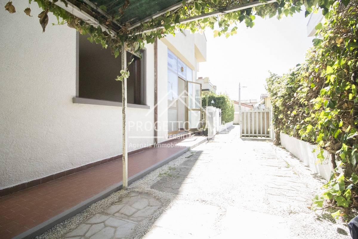 Vendita Appartamento, Viareggio foto