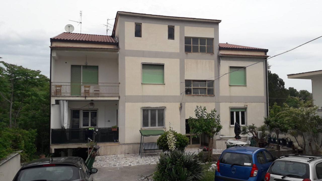 Vendita Appartamento, Scafa foto